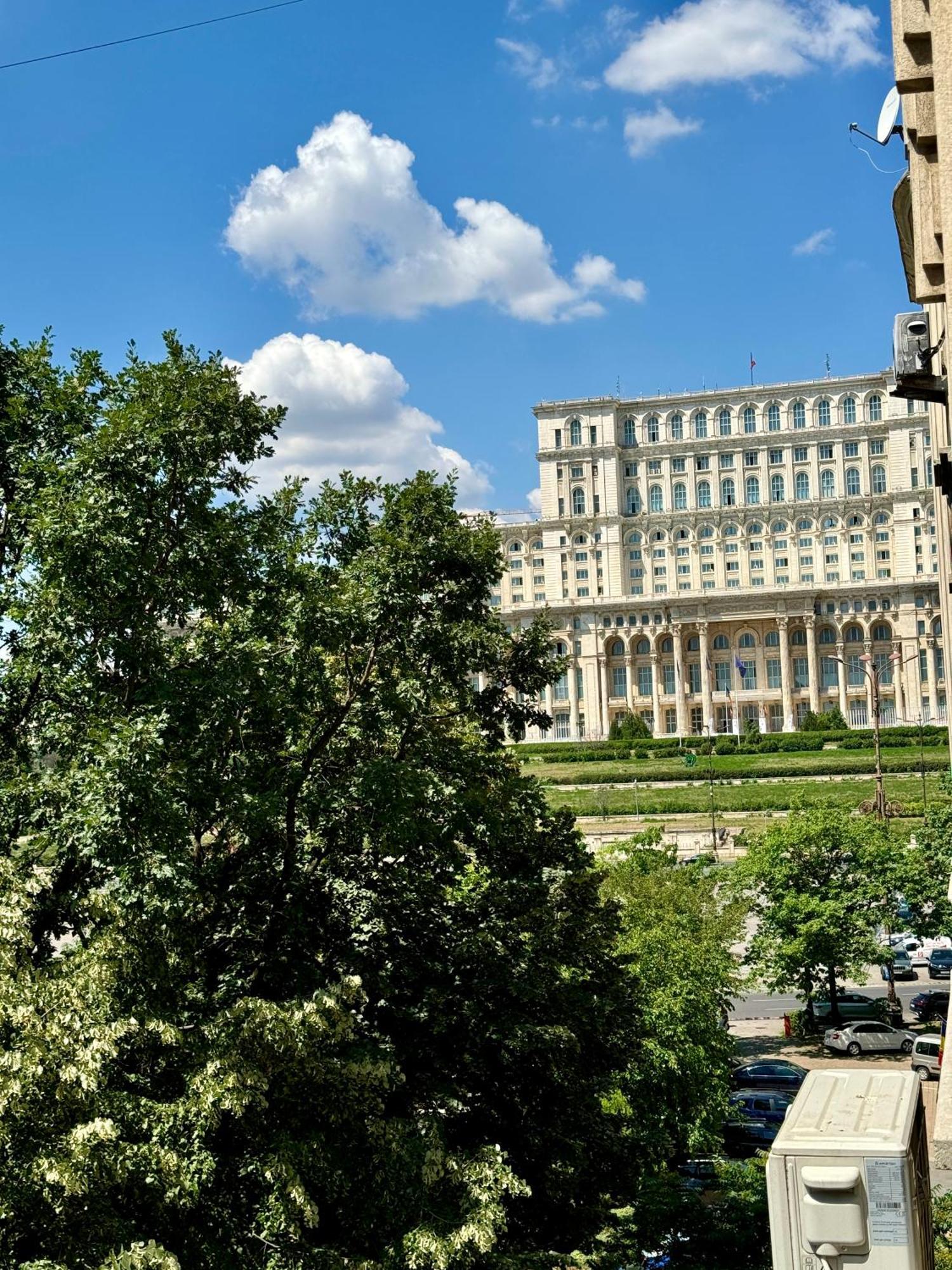 Top Location - Contemporary Parliament View - 2Br Bükreş Dış mekan fotoğraf